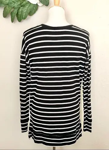 A pea in the pod  Striped Long Sleeve Shirt