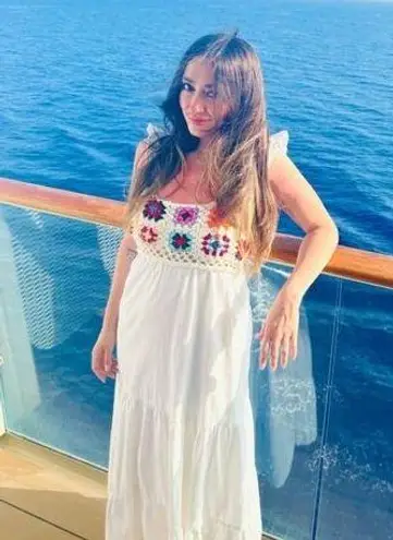 Slate + Willow White Boho Crochet Top Ruffles Flowy Midi Dress Size Medium