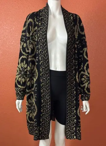 Distinctly Different Vintage Elegant Black and Gold Women's Sweater Size 47