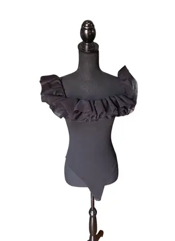 Goodnight Macaroon Black Ruffle Off-Shoulder Bodysuit