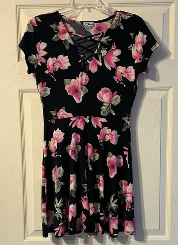 J for Justify Black and Pink Floral Mini Dress Junior’s Large