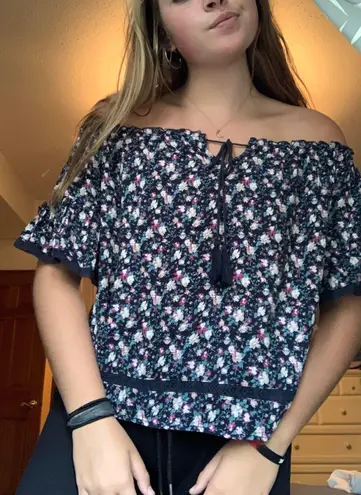 American Eagle Off The Shoulder Top