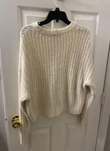 American Eagle Outfitters Sweater