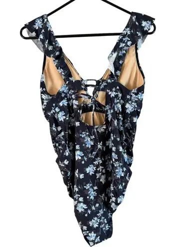 A pea in the pod NWT Maternity Navy Blue Floral Ruffle One Piece Swimsuit Small
