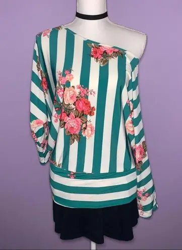 ee:some NEW Boutique Striped Floral Off Shoulder Top