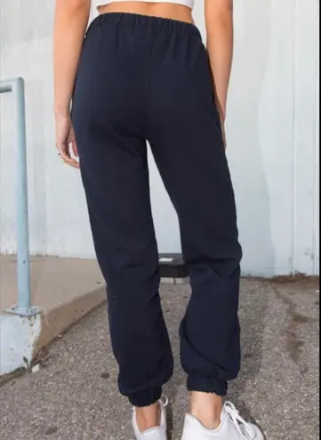 Brandy Melville Malibu Rosa Sweatpants 🧜