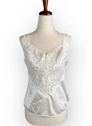 Vanity Fair Vintage White Lace Lingerie Camisole