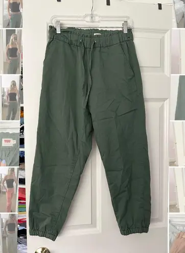 Levi's Army Green Joggers