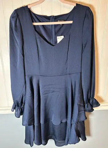 Versona NWT  Navy Dress, Size 6