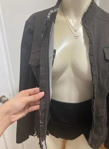 Willi Smith Brown ruffle light jacket size 10 fits medium women’s ruffled blazer