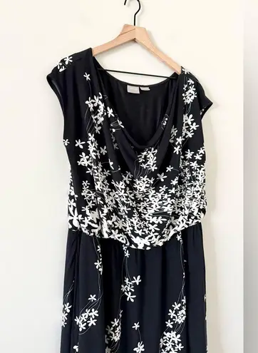 Eshakti Custom Dress in Dancing Petals Black & White Floral - Size CUSTOM