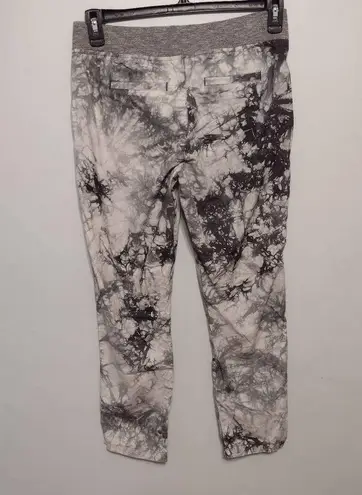 CAbi  size Sm Marbled Jogger Pant Style 5075