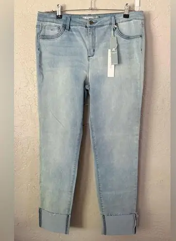 TRACTR Lt Blue Denim Cropped Cuffed Box Jeans Womens Mid