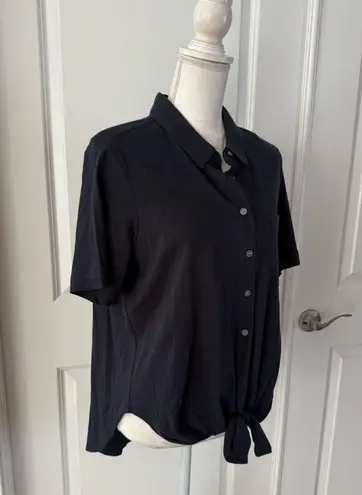 Theory  Hekanina Tie-Front Button-Down Shirt. Size L. MSRP $105  thumbnail 9