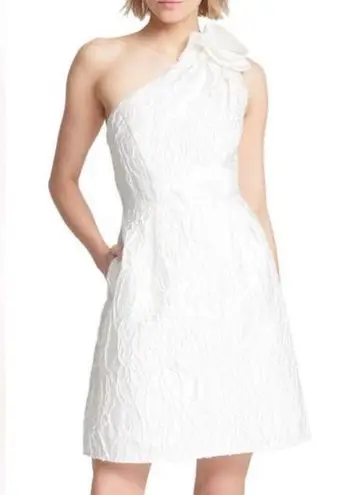 Halston Heritage Ivory Jacquard Mini Dress With Pockets Size 8