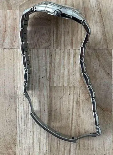 Bulova Diamonds Ladies Watch Pearl Dial Stainless Bracelet Blue Markers 96R55