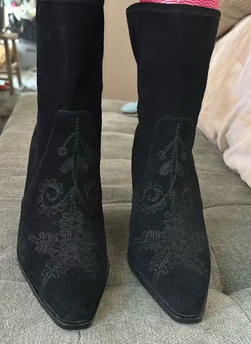 Luxury Rebel Rebel Avery Ankle Snip Toe Boots