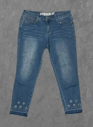 Hydraulic | Light Wash Mid Rise Denim Ankle Jeans with Holes Design & Fraying 8