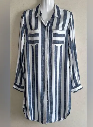 Hope & Harlow Blue/White Striped Roll Tab Sleeve Shirt Casual Button Down Blue Size 8