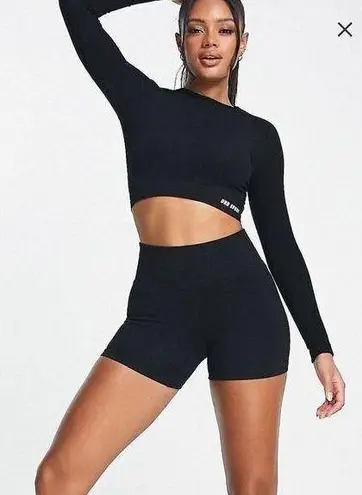 Urban Threads Seamless Long Sleeve Crop Top Biker Short Set Womens Small Black