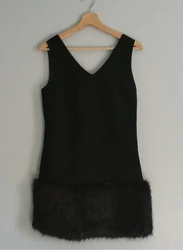 Soloiste Faux Fur Trim Black Dress Size Small