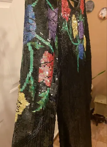 Laurence Kazar 100% SILK AND FULL SEQUIN AND BEADED DRESS SIZE M