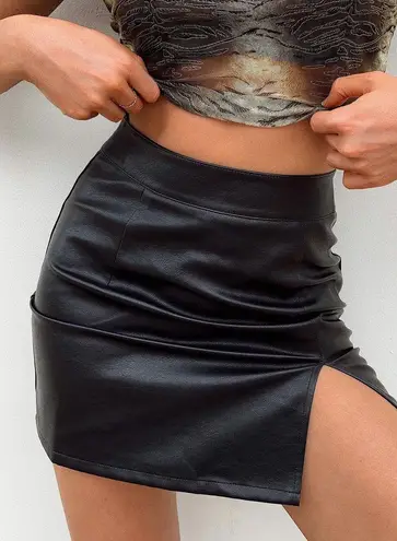 Princess Polly Lioness The Rizzo Mini Skirt in Black