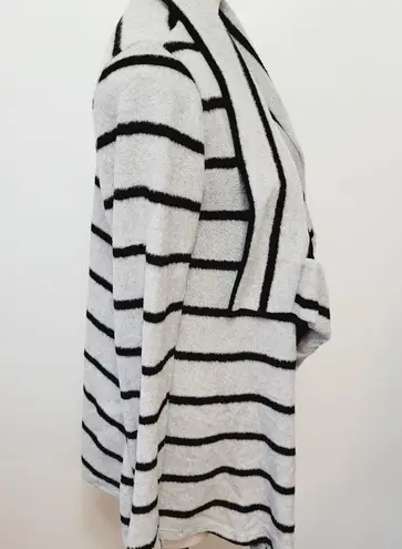 Sugar Maple Boutique striped fleece cardigan size large