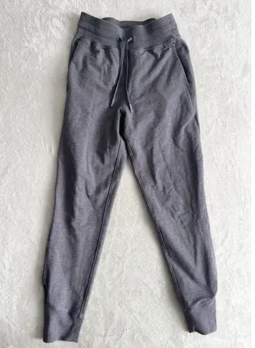 Lululemon Rest for Resilience Jogger Sz 2 French Terry Heathered Moonwalk