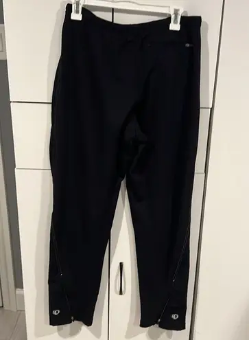 Pearl Izumi  ladies pants . Size L