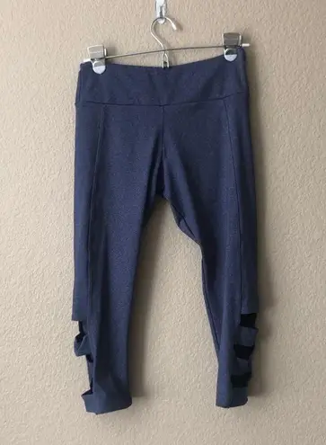 Onzie cut out legging