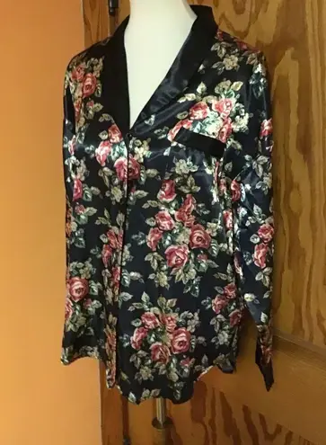 Vintage 90s satin roses smoking jacket