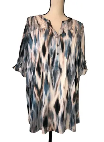 Tunic Top Size XL Lace Pleated Slinky Stretchy Knit Short Sleeve Blue Neutral