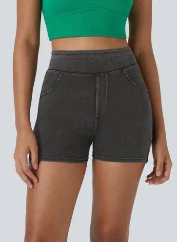 Halara NWT high waisted back pocket denim Women's Black Shorts size S. Pull on