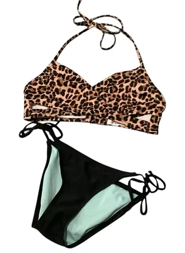 Victoria’s Secret PINK Leopard Top & Xhilaration String Bikini Bottoms. Brown Size undefined