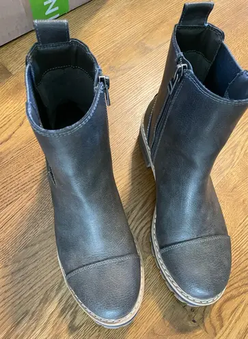 Time and Tru Gray Heeled Utility/Rain Boots