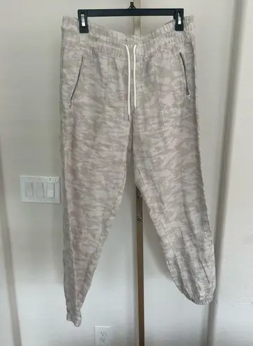 Athleta  Joggers Cabo Tide Linen Jogger Pants Camo Beige - Image 3