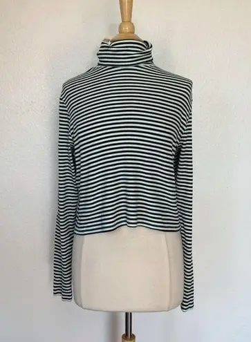 Levi's White Black and Blue Striped Ribbed Long Sleeve Turtleneck T-Shirt