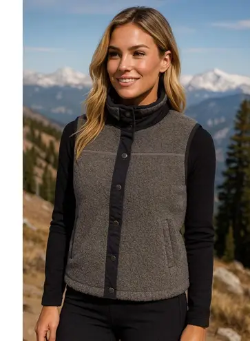 Natural Reflections Sherpa Fleece Vest Gray Snap Button S Preppy Classic Camping