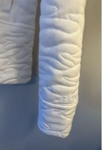 DICK'S Sporting Goods DSG Women's Small Hooded Full Zip Sweatshirt White Quilted