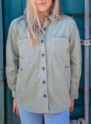 Levitate clothing Camden NWOT 2021 green corduroy jacket size small