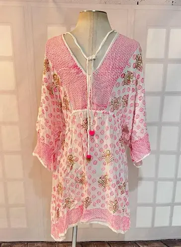 Top It Off White Pink V