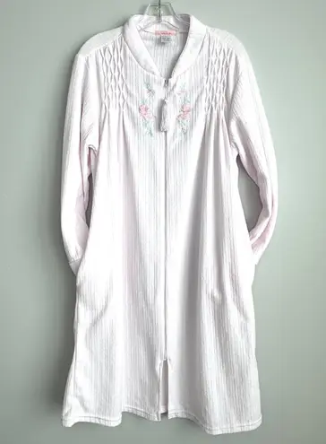 Loti Fashion Smocked Robe Full Zip Light Pink Terrycloth Housecoat Embroidered Size M