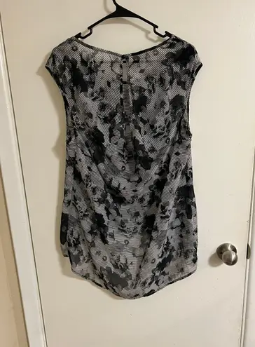 Studio Y Sleeveless Top (two!)
