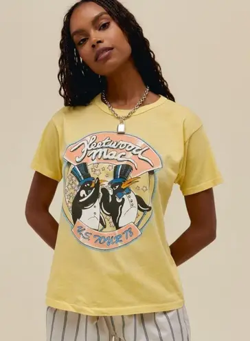 Daydreamer 🆕 | FLEETWOOD MAC 1978 U.S. TOUR TEE | YELLOW BLOOM | SIZE: SMALL
