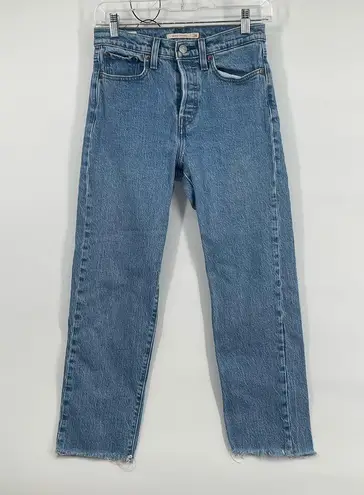 Levi's  Premium Wedgie Straight Denim Jean Size 26 Mid Rise Raw Hem Button Fly