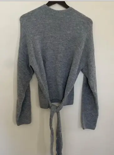 WAYF NWT! Luxurious Gray Sweater W Tie (can tie in back or front) So Cute!