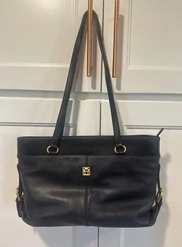 Etienne Aigner Black Leather Tote Bag Gold VTG purse Shoulder Bag Top Handle