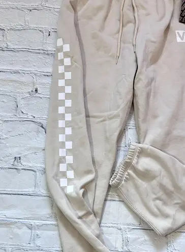 Vans NWT  Versa Pull On Pant in Beige