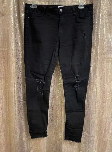 Simple Society  Skinny Black Distressed Stretchy Jeans, 15/32